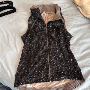 Speckled Lululemon Black Hooded Vest with Zipper